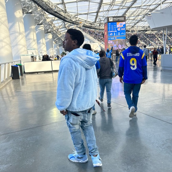 Meet your Posher, Marshon - Picture 14 of 17